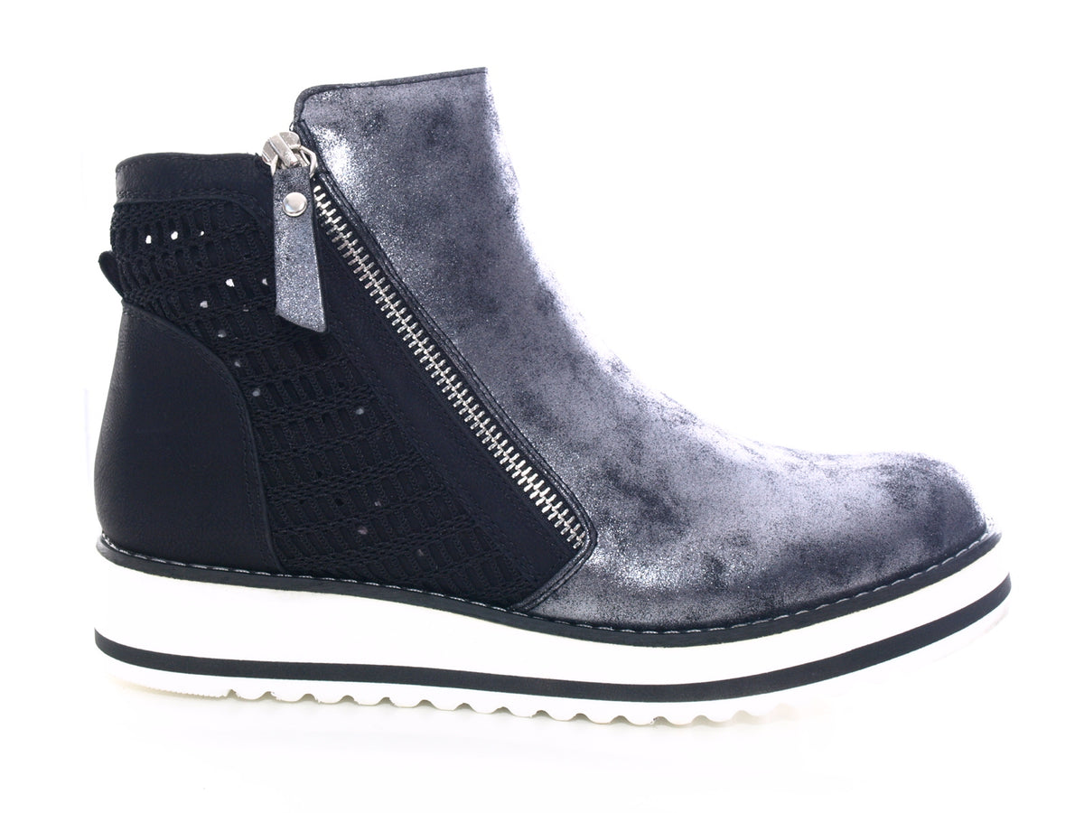 Women's mid-top sneakers casual shoes ankle boots black # 770