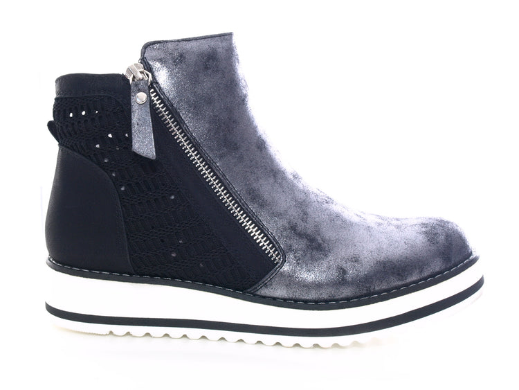 Women's mid-top sneakers casual shoes ankle boots black # 770