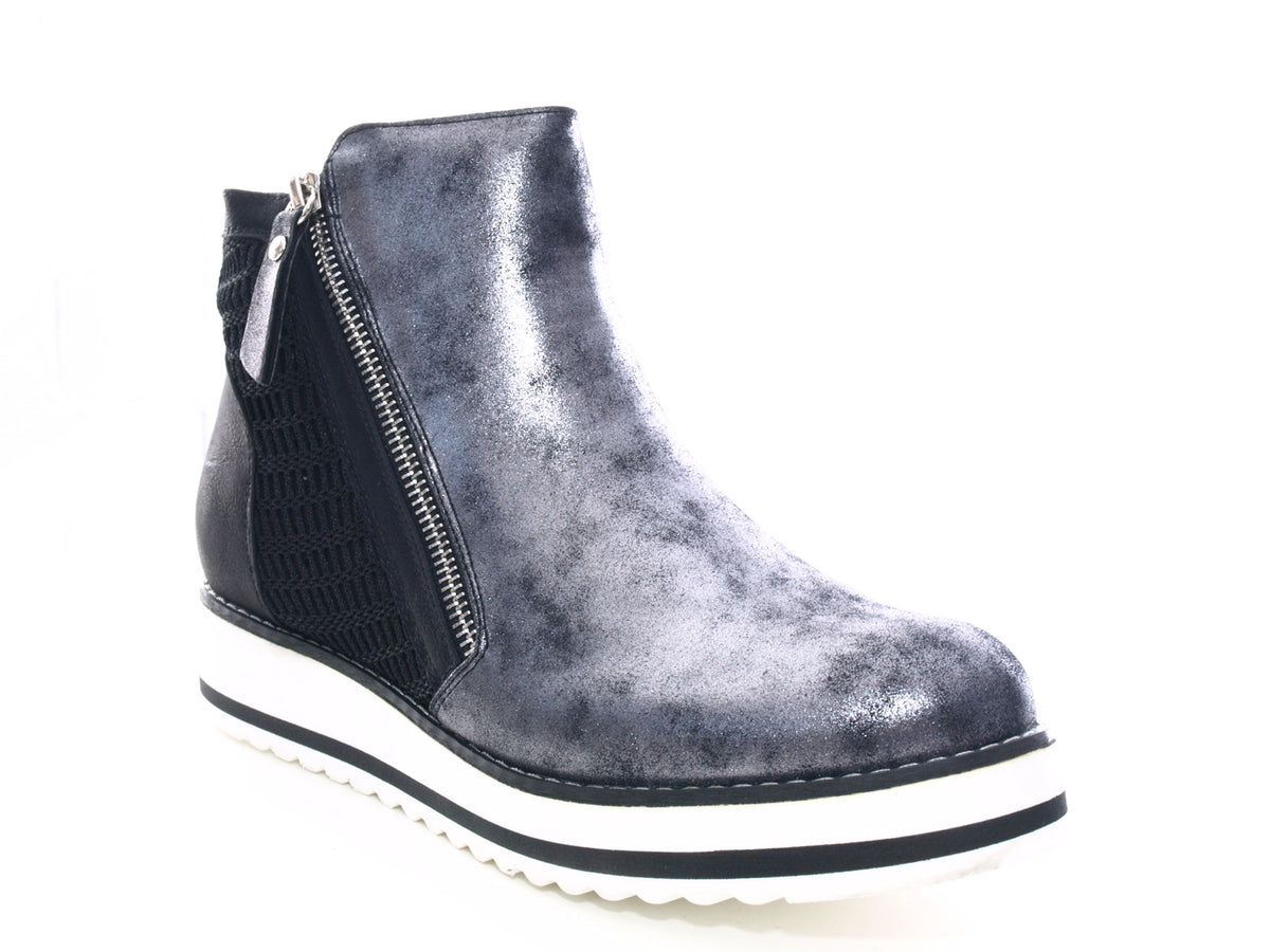 Women's mid-top sneakers casual shoes ankle boots black # 770