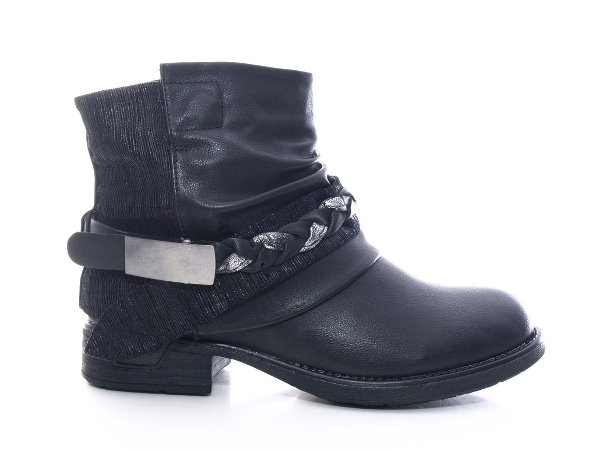 Women's ankle boots, biker boots, outdoor winter boots, warm lined, black # 210